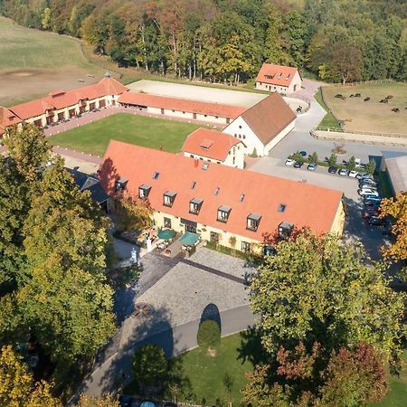 Hotel Rittergut Osthoff Georgsmarienhütte Buitenkant foto